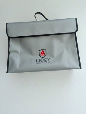 Cioey Fireproof Document Bag in Silver